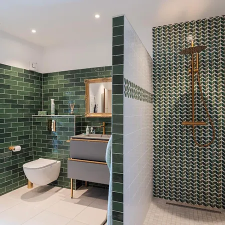 Dream Vacation In A Beautiful Cerbère