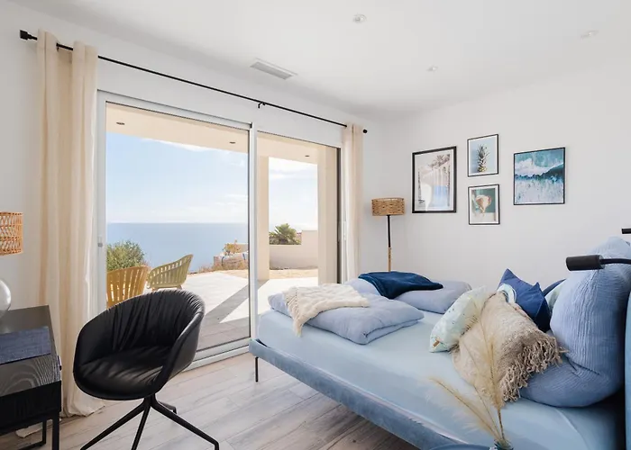 Dream Vacation In A Beautiful Cerbère